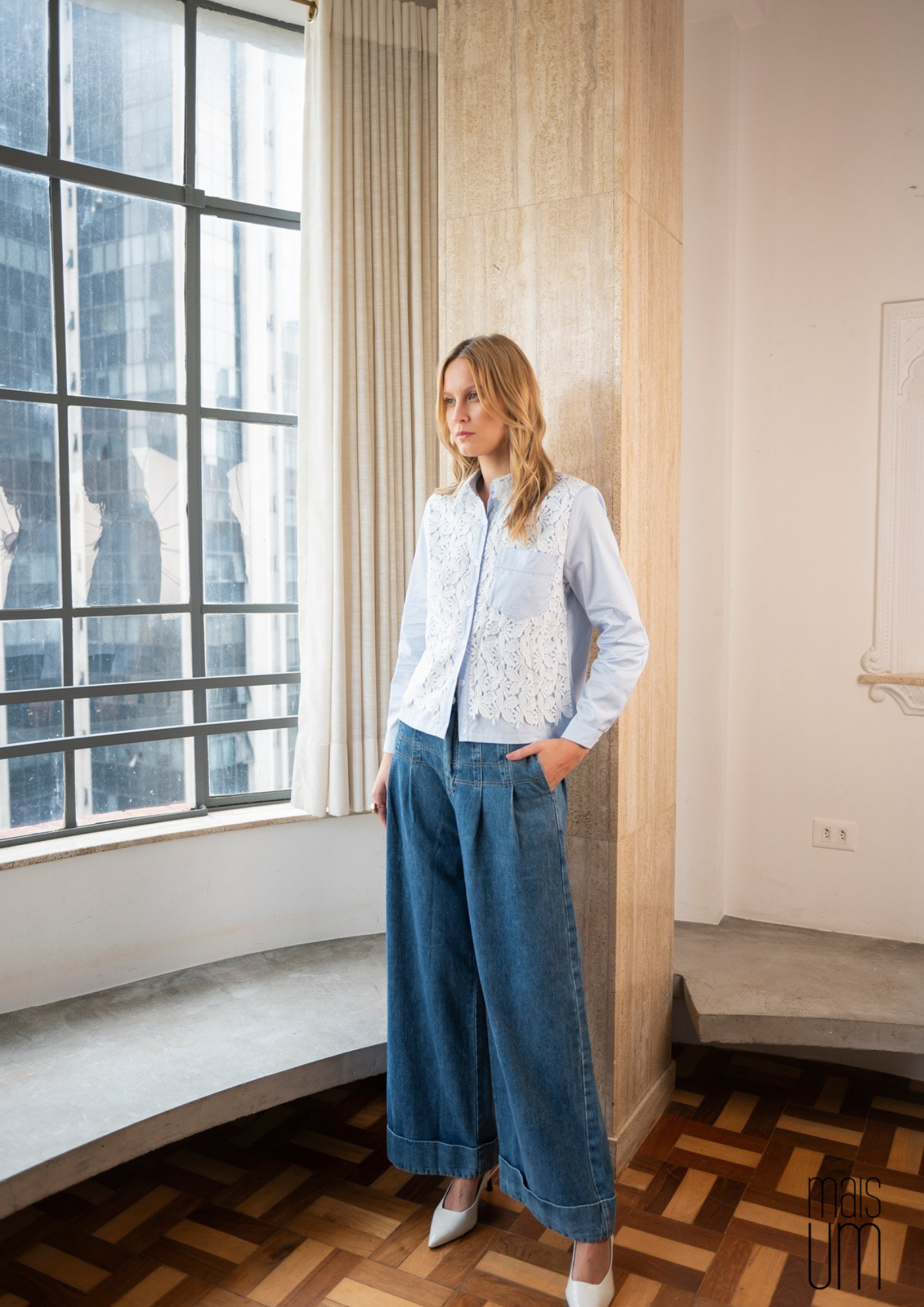 CALÇA JEANS LAURA