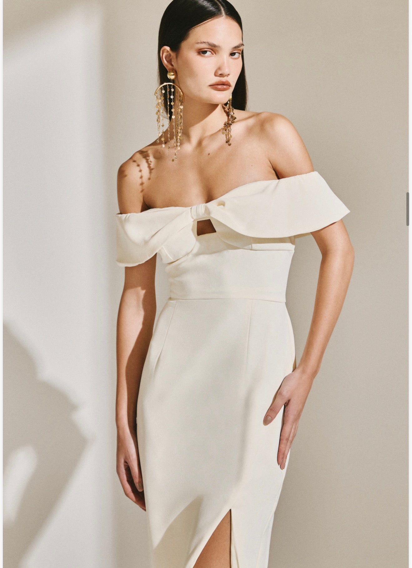 VESTIDO OMBRO A OMBRO