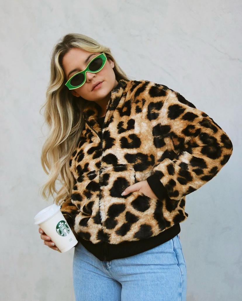 JAQUETA ANIMAL PRINT PELINHO